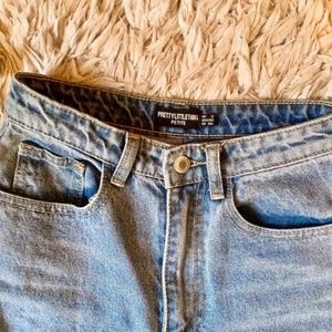 PLT Petite Light Blue Wash Thigh Ripped Mom Jeans